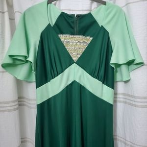 Vintage 1970s size 8 flutter sleeve, long gown